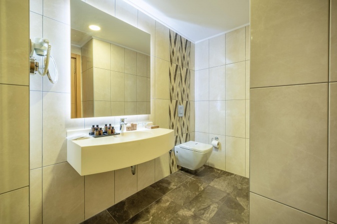 Göl Evleri Swim Up Oda