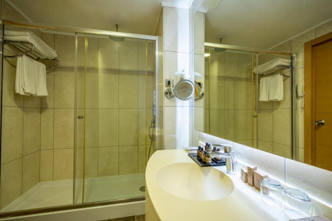 Göl Evleri Swim Up Oda