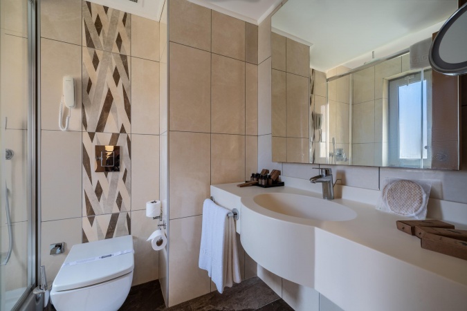 Göl Evleri Swim Up Oda